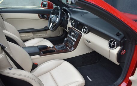 Mercedes-Benz SLK-Класс, 2012 год, 2 350 000 рублей, 20 фотография