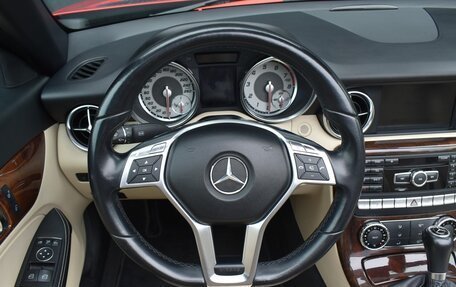 Mercedes-Benz SLK-Класс, 2012 год, 2 350 000 рублей, 24 фотография