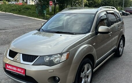 Mitsubishi Outlander III рестайлинг 3, 2008 год, 1 300 000 рублей, 1 фотография