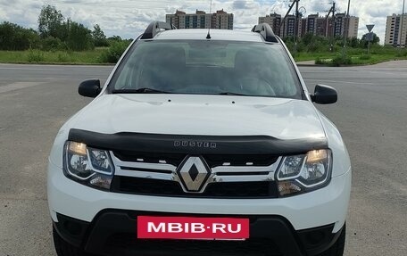 Renault Duster I рестайлинг, 2015 год, 1 300 000 рублей, 2 фотография