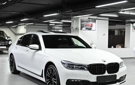 BMW 7 серия, 2015 год, 3 455 000 рублей, 5 фотография
