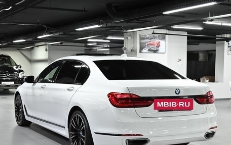 BMW 7 серия, 2015 год, 3 455 000 рублей, 6 фотография