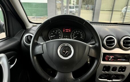 Renault Sandero I, 2013 год, 900 000 рублей, 17 фотография