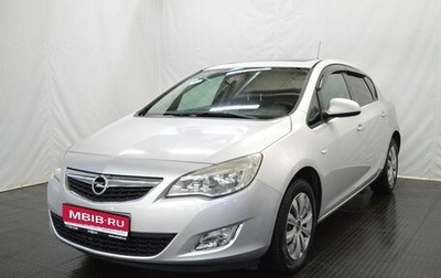 Opel Astra J, 2011 год, 819 000 рублей, 1 фотография
