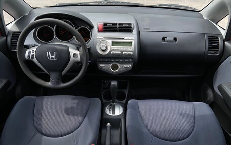 Honda Jazz I рестайлинг, 2005 год, 597 800 рублей, 7 фотография