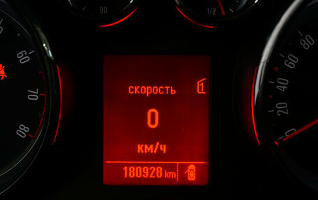 Opel Astra J, 2013 год, 880 000 рублей, 11 фотография