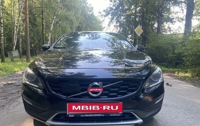 Volvo S60 Cross Country, 2015 год, 2 490 000 рублей, 1 фотография