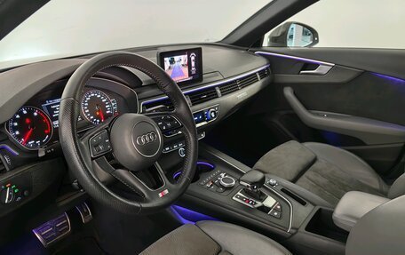 Audi A4, 2018 год, 3 799 000 рублей, 9 фотография