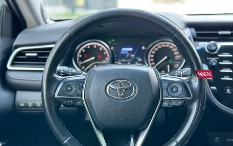 Toyota Camry, 2019 год, 2 970 000 рублей, 22 фотография