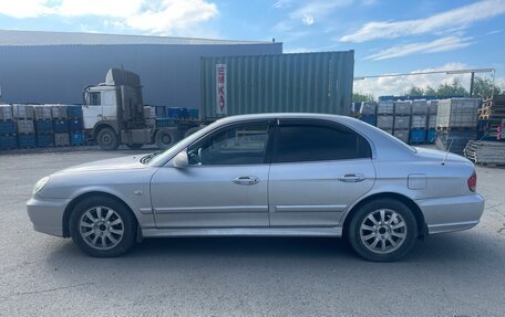 Hyundai Sonata IV рестайлинг, 2005 год, 400 000 рублей, 3 фотография