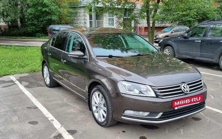 Volkswagen Passat B7, 2012 год, 1 490 000 рублей, 12 фотография