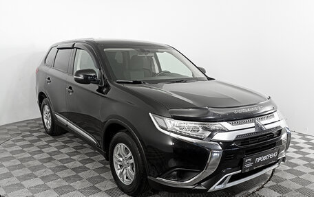 Mitsubishi Outlander III рестайлинг 3, 2021 год, 3 437 000 рублей, 3 фотография