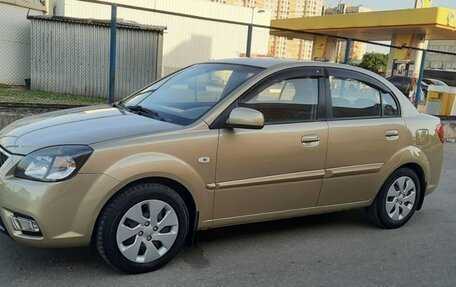 KIA Rio II, 2011 год, 619 000 рублей, 1 фотография