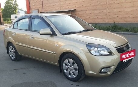 KIA Rio II, 2011 год, 619 000 рублей, 3 фотография