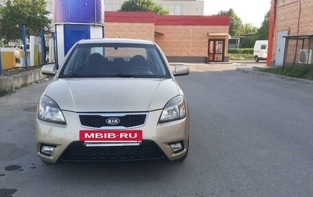 KIA Rio II, 2011 год, 619 000 рублей, 2 фотография