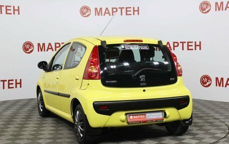 Peugeot 107 I рестайлинг, 2011 год, 669 000 рублей, 7 фотография