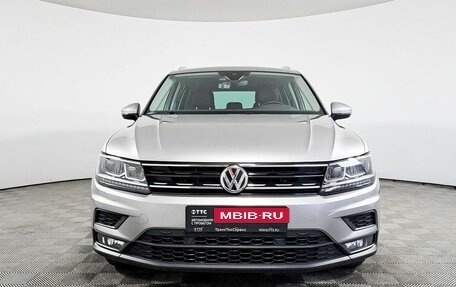 Volkswagen Tiguan II, 2018 год, 2 450 000 рублей, 2 фотография