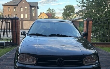 Volkswagen Golf IV, 2001 год, 295 000 рублей, 2 фотография