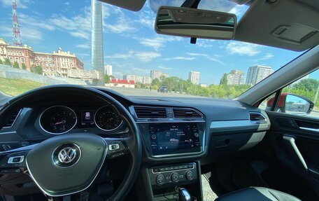 Volkswagen Tiguan II, 2019 год, 3 300 000 рублей, 17 фотография