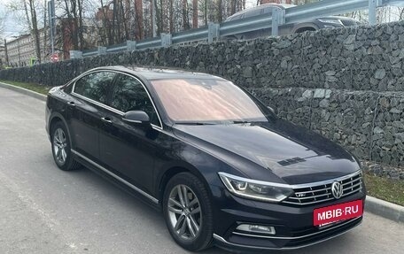 Volkswagen Passat B8 рестайлинг, 2018 год, 2 200 000 рублей, 6 фотография