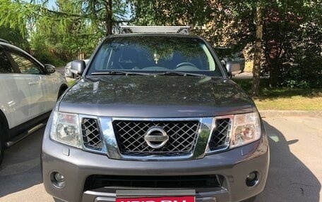 Nissan Pathfinder, 2010 год, 1 750 000 рублей, 1 фотография