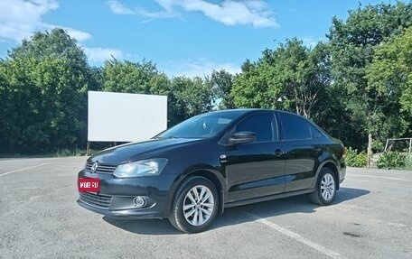 Volkswagen Polo VI (EU Market), 2013 год, 899 999 рублей, 1 фотография