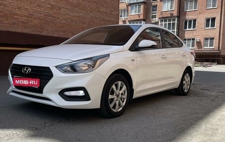 Hyundai Solaris II рестайлинг, 2019 год, 1 450 000 рублей, 1 фотография