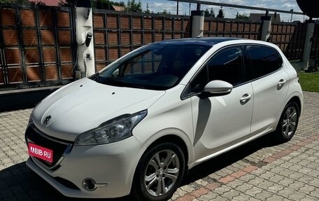 Peugeot 208 II, 2014 год, 650 000 рублей, 1 фотография