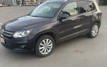 Volkswagen Tiguan I, 2016 год, 1 650 000 рублей, 2 фотография