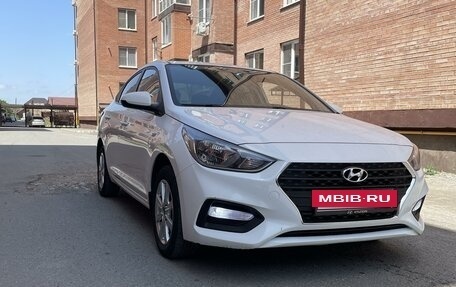 Hyundai Solaris II рестайлинг, 2019 год, 1 450 000 рублей, 2 фотография