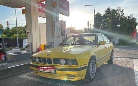 BMW 5 серия, 1988 год, 650 000 рублей, 15 фотография