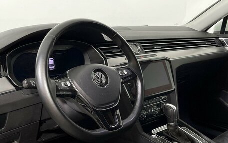 Volkswagen Passat B8 рестайлинг, 2018 год, 2 763 000 рублей, 15 фотография