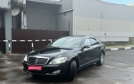 Mercedes-Benz S-Класс, 2008 год, 1 380 000 рублей, 1 фотография