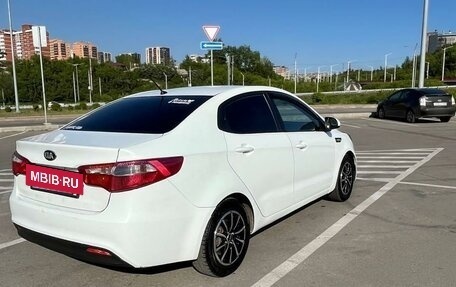 KIA Rio III рестайлинг, 2015 год, 750 000 рублей, 4 фотография