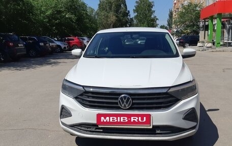 Volkswagen Polo VI (EU Market), 2021 год, 1 430 000 рублей, 2 фотография