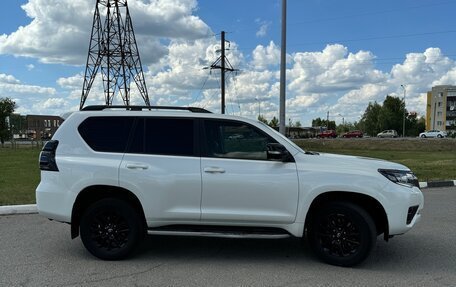 Toyota Land Cruiser Prado 150 рестайлинг 2, 2020 год, 6 740 000 рублей, 6 фотография