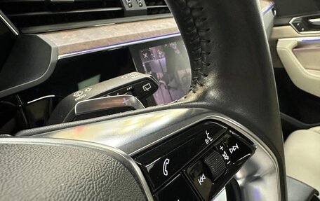 Audi e-tron I, 2019 год, 5 999 000 рублей, 23 фотография