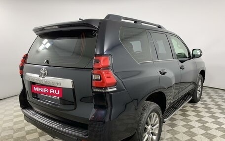 Toyota Land Cruiser Prado 150 рестайлинг 2, 2017 год, 5 000 000 рублей, 5 фотография