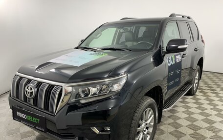 Toyota Land Cruiser Prado 150 рестайлинг 2, 2017 год, 5 000 000 рублей, 29 фотография