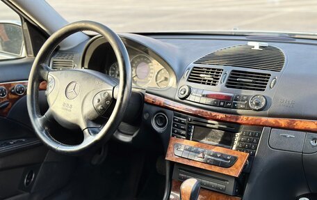 Mercedes-Benz E-Класс, 2002 год, 800 000 рублей, 8 фотография