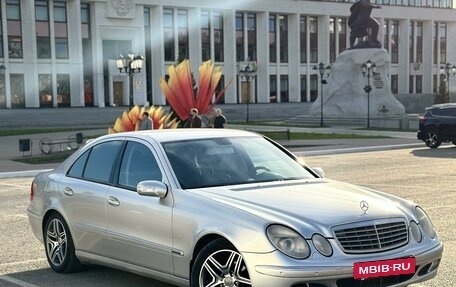 Mercedes-Benz E-Класс, 2002 год, 800 000 рублей, 3 фотография