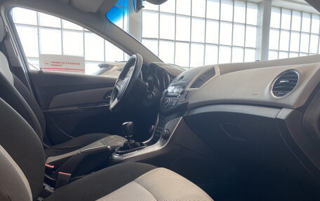 Chevrolet Cruze II, 2013 год, 949 000 рублей, 11 фотография