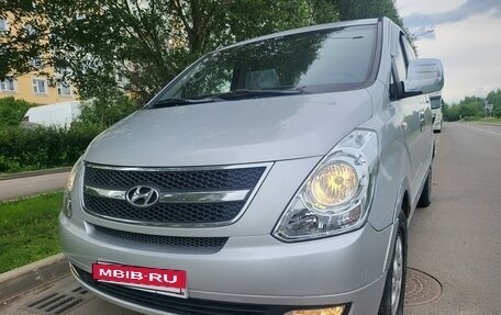 Hyundai Grand Starex Grand Starex I рестайлинг 2, 2008 год, 1 495 000 рублей, 14 фотография