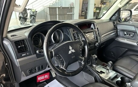 Mitsubishi Pajero IV, 2015 год, 3 037 000 рублей, 13 фотография