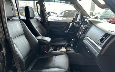 Mitsubishi Pajero IV, 2015 год, 3 037 000 рублей, 18 фотография