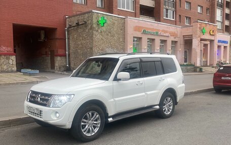 Mitsubishi Pajero IV, 2012 год, 2 000 000 рублей, 2 фотография