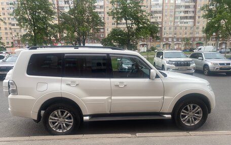 Mitsubishi Pajero IV, 2012 год, 2 000 000 рублей, 3 фотография