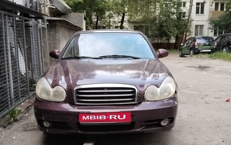 Hyundai Sonata IV рестайлинг, 2002 год, 290 000 рублей, 1 фотография