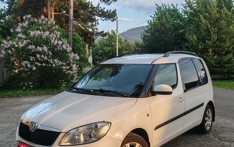 Skoda Roomster, 2012 год, 980 000 рублей, 1 фотография