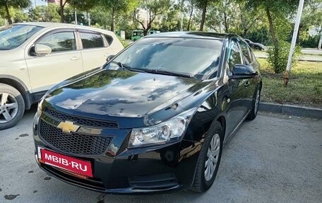 Chevrolet Cruze II, 2012 год, 820 000 рублей, 2 фотография